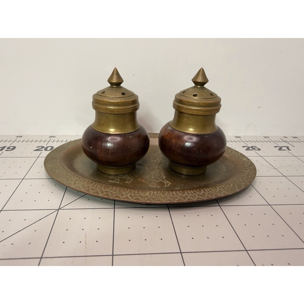 Vintage Walnut Wood & Brass Salt and Pepper Shakers Pot-Belly Asian Style w/tray